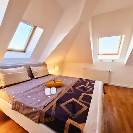 Apartment F Bucharest