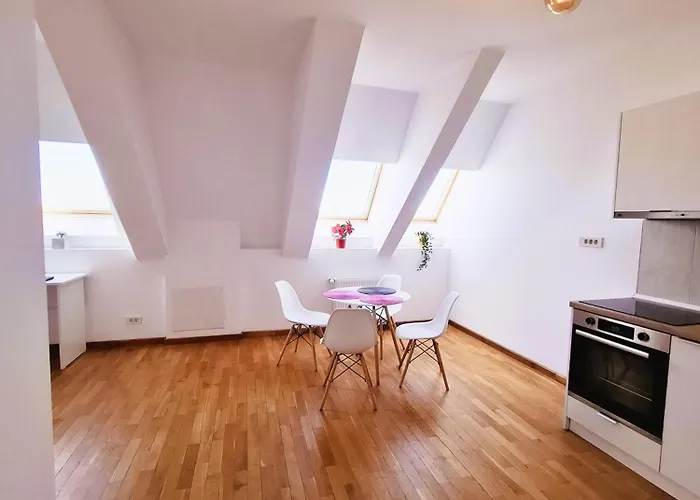 F Apartamento Bucarest